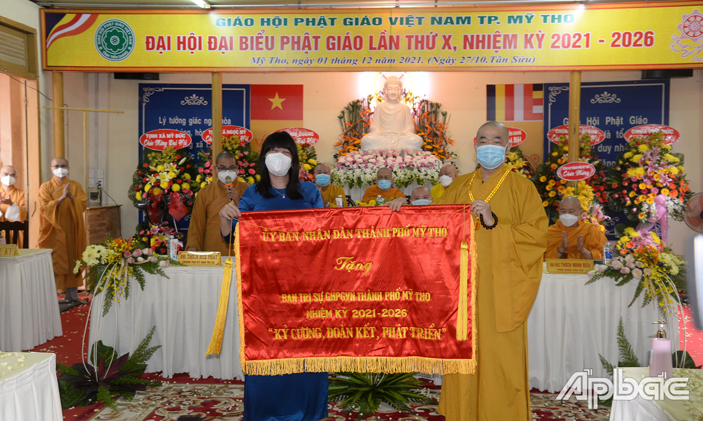 Phát huy truyền thống hộ quốc, an dân