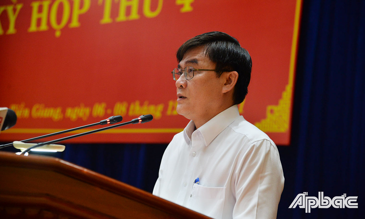 Phó Chủ tịch UBND tỉnh Nguyễn Văn Mười giải trình về việc chi hỗ trợ lao động tự do