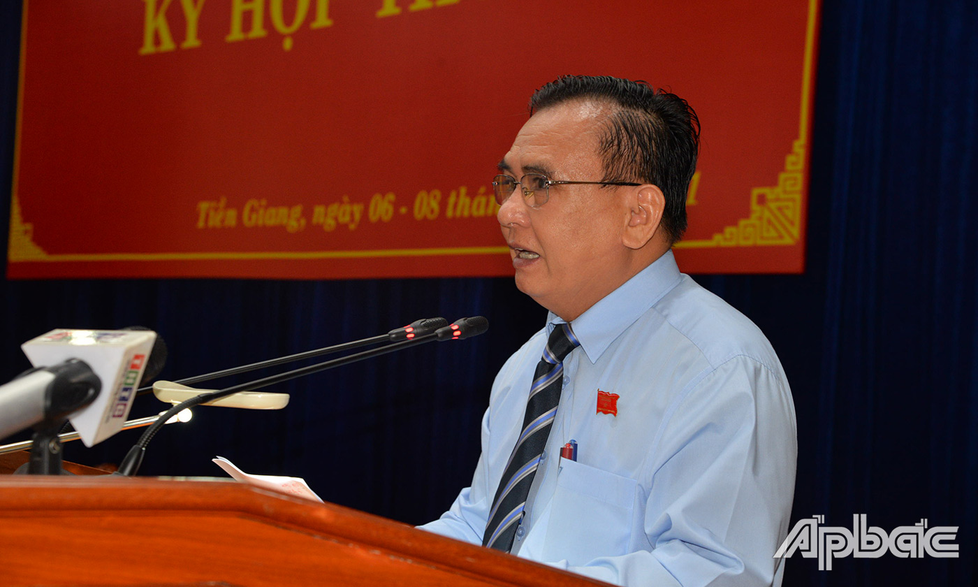 Đồng chí Võ Văn Bình phát biểu bế mạc kỳ họp