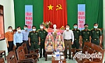 Đồng chí Phạm Văn Trọng thăm, chúc tết Tiểu đoàn Ấp Bắc và Bệnh viện Dã chiến số 1