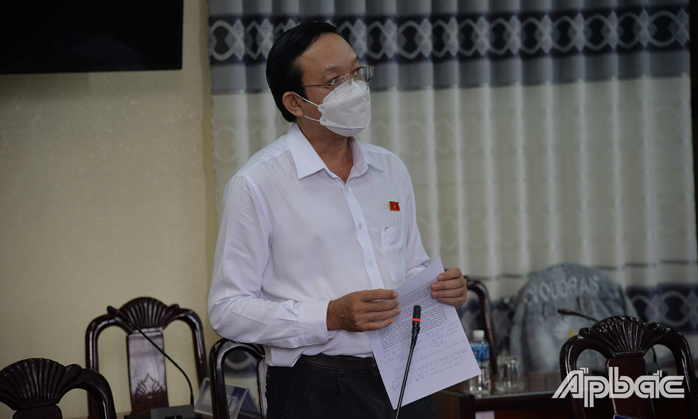 Đại biểu Nguyễn Văn Dương phát biểu ý kiến đối với dự thảo Nghị quyết thí điểm một số cơ chế, chính sách đặc thù phát triển TP.Cần Thơ.