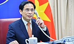 Bộ trưởng Ngoại giao Việt Nam-Nga trao đổi về tình hình xung đột tại Ukraine