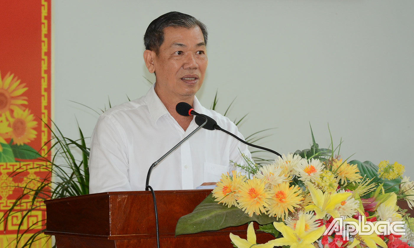Đồng chí Nguyễn Văn Mẫn phát biểu tại hội nghị.