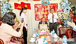 Đồng chí Đỗ Quang Hưng được trao tặng Huy hiệu 55 năm tuổi Đảng