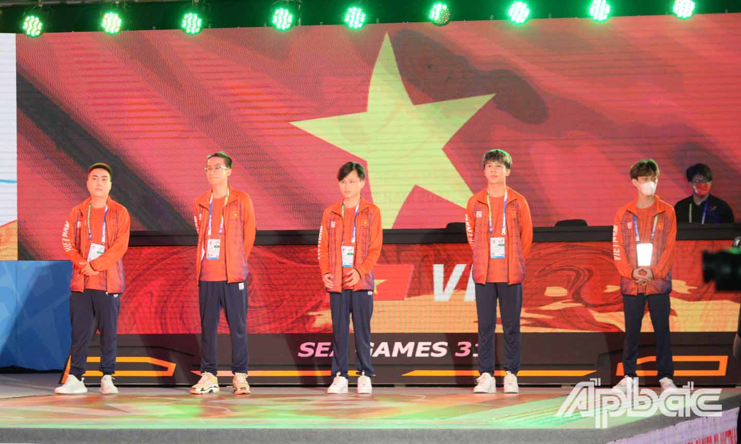 Các tuyển thủ Việt Nam giành quyền vào vòng chung kết nội dung Liên minh huyền thoại: Tốc chiến.
