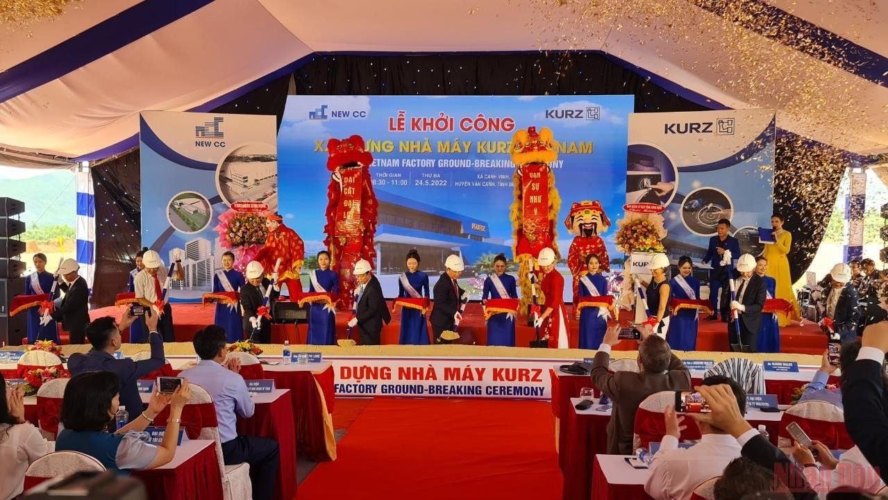 The ground-breaking ceremony for the Kurz factory in Becamex VSIP Binh Duong Industrial Park.