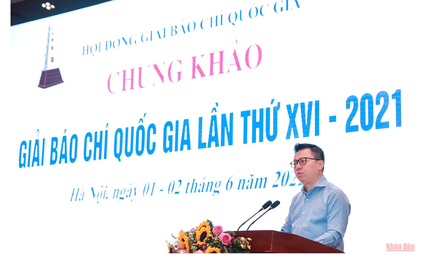 Đồng chí Lê Quốc Minh phát biểu khai mạc Vòng chung khảo Giải Báo chí quốc gia lần thứ XVI - năm 2021. (Ảnh: THÀNH ĐẠT)