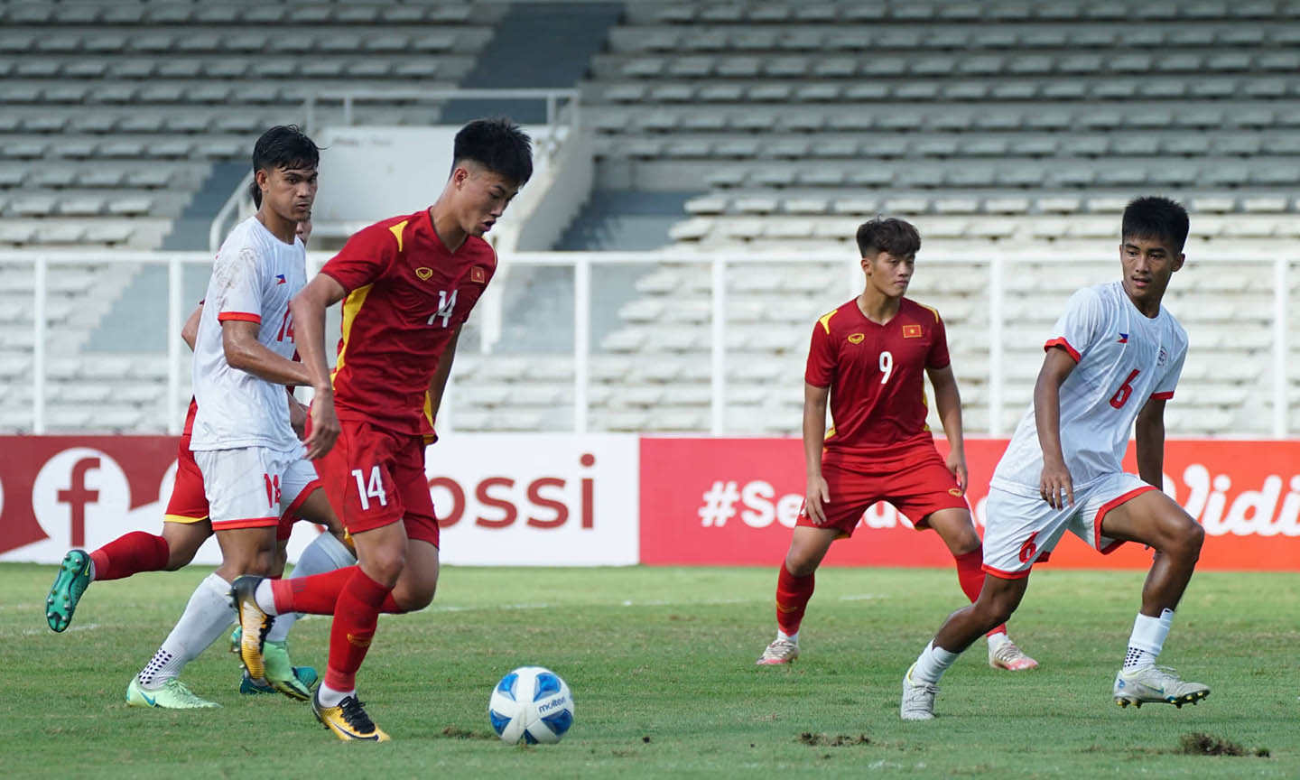 Các tuyển thủ U19 Việt Nam có trận đấu khá tốt.