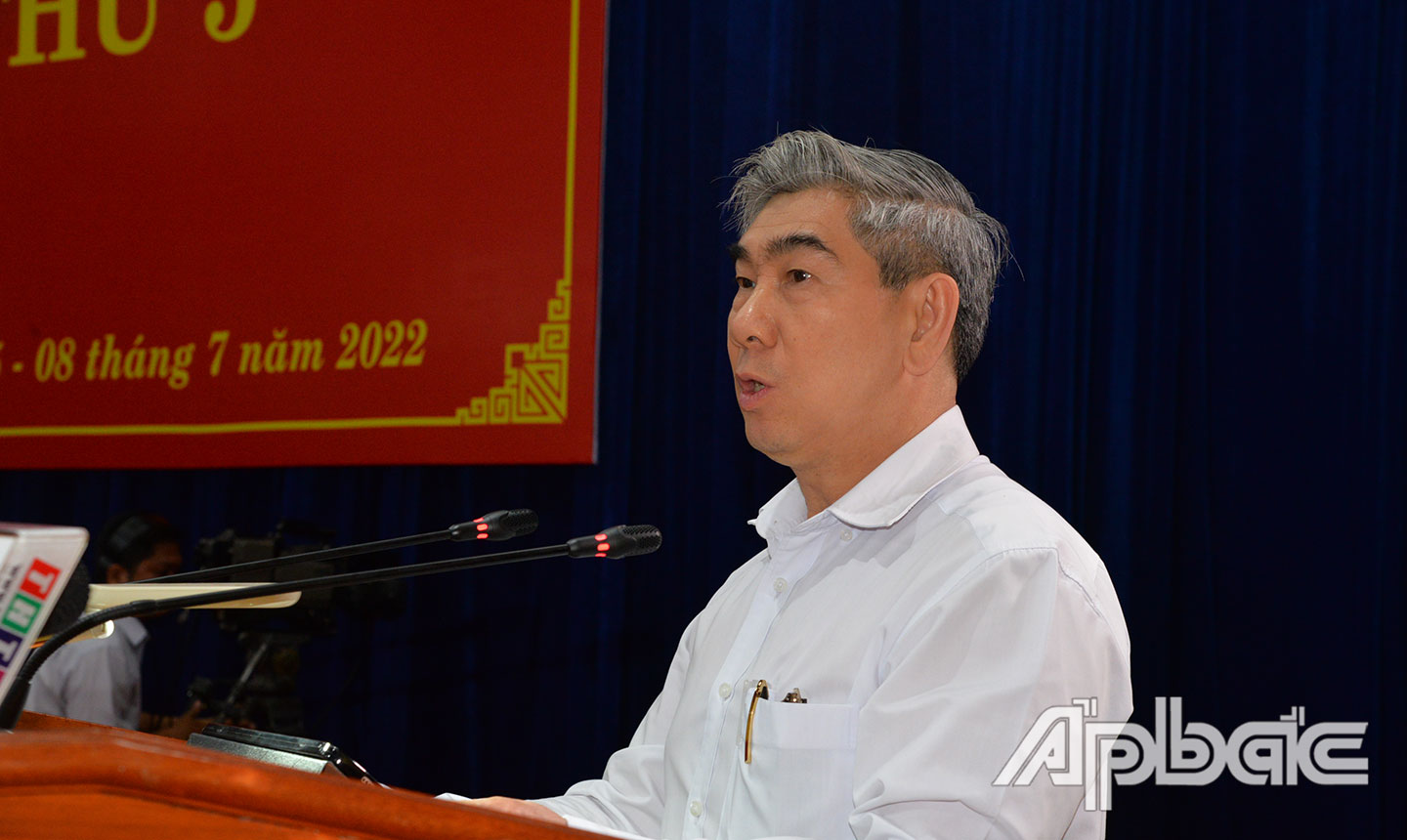 Đồng chí Trần Thanh Thảo trả lời các vấn đề đại biểu HĐND tỉnh đặt ra.