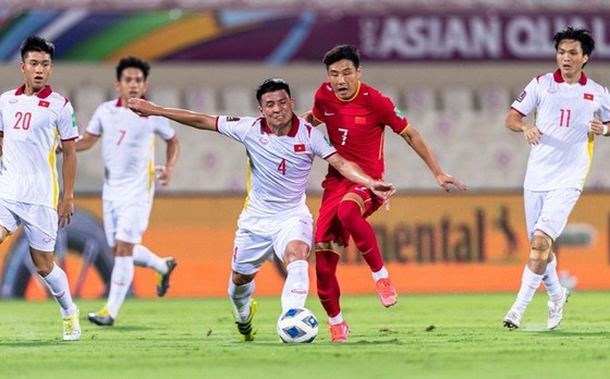 Cuộc so tài giữa Việt Nam và Trung Quốc ở vòng loại thứ 3 World Cup 2022 khu vực châu Á.