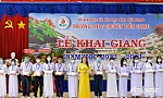 Vietcombank Tiền Giang: Trao học bổng cho học sinh có hoàn cảnh khó khăn