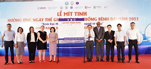 Các đại biểu tham dự Lễ mít tinh hưởng ứng ngày Thế giới phòng chống bệnh Dại năm 2022 tổ chức tại tỉnh Bến Tre. (Ảnh: PV/Vietnam+)