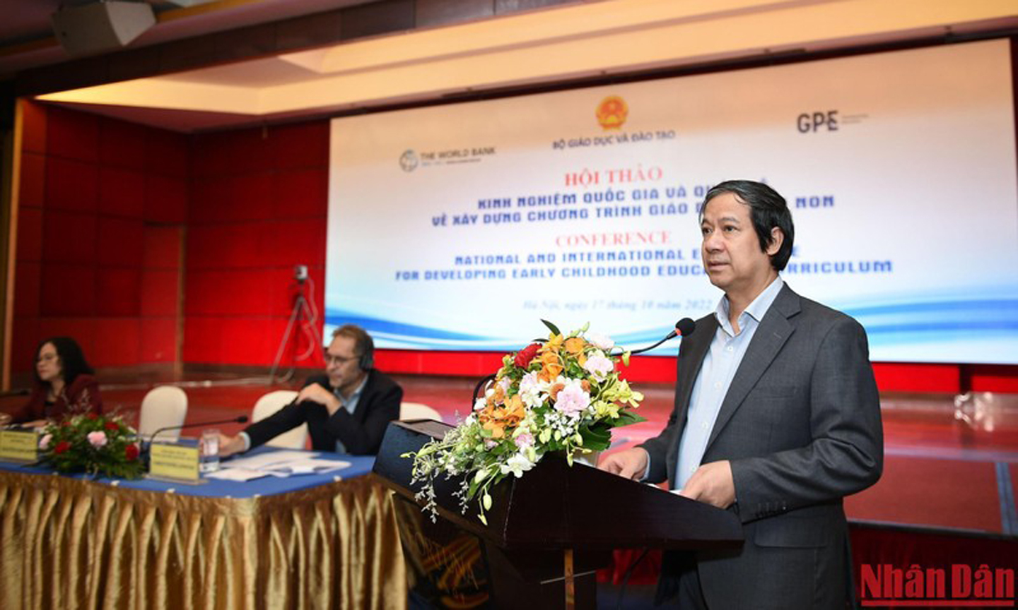 Bộ trưởng Giáo dục và Đào tạo Nguyễn Kim Sơn phát biểu tại hội thảo.