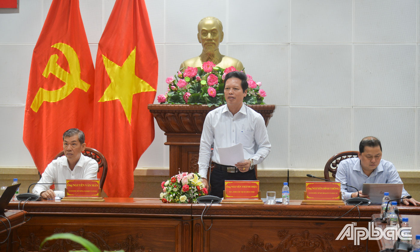 Đồng chí Nguyễn Thành Diệu phát biểu tại điểm cầu Tiền Giang.
