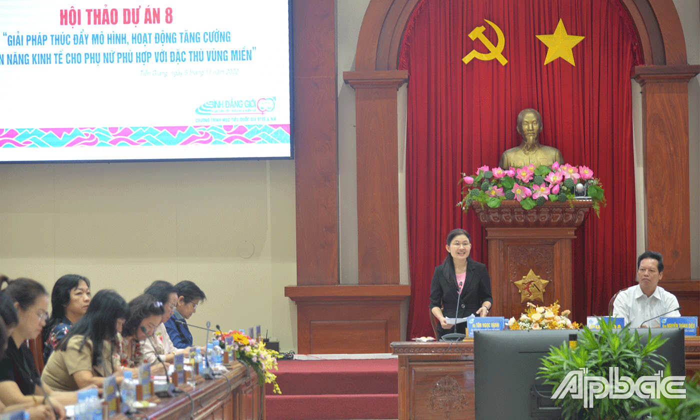 Phó Chủ tịch hội LHPN Việt Nam Tôn Ngọc Hạnh phát biểu kết luận hội thảo.