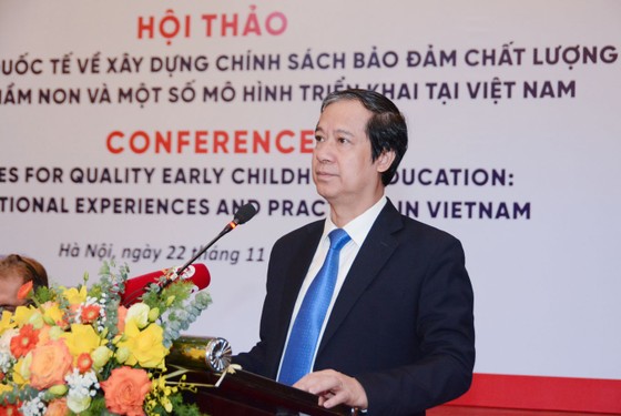 Bộ trưởng Bộ GD-ĐT Nguyễn Kim Sơn nhấn mạnh giáo dục mầm non đặc biệt quan trọng.