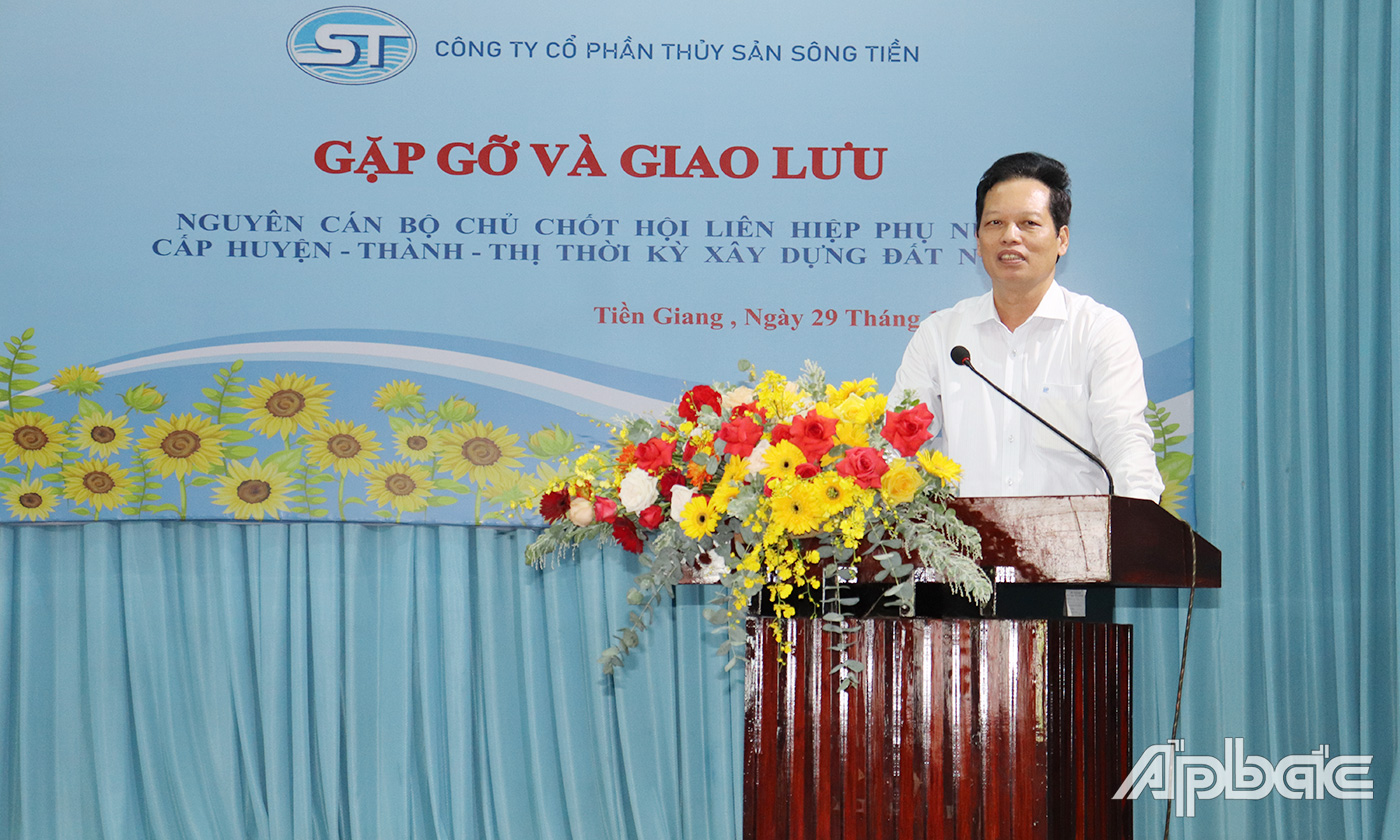 Đồng chí Nguyễn Thành Diệu, Tỉnh ủy viên, Phó Chủ tịch UBND tỉnh Tiền Giang phát biểu tại buổi gặp gỡ.