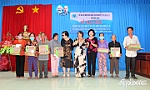 Trao 500 thẻ Bảo hiểm y tế cho người dân huyện Cai Lậy