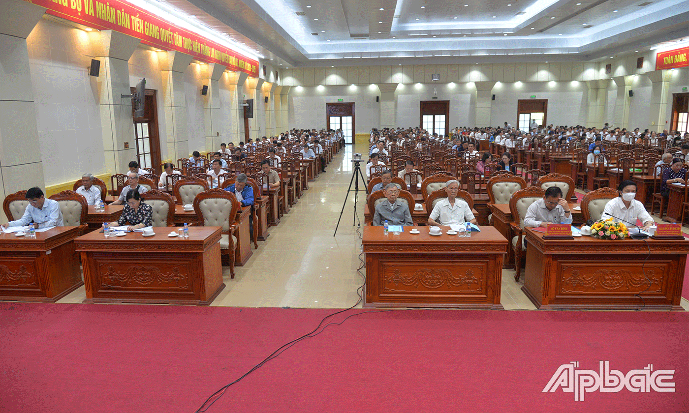 Quang cảnh tại Hội trường Ấp Bắc, Trung tâm Hội nghị tỉnh Tiền Giang.