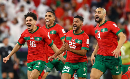 Marocco bất ngờ vượt qua 