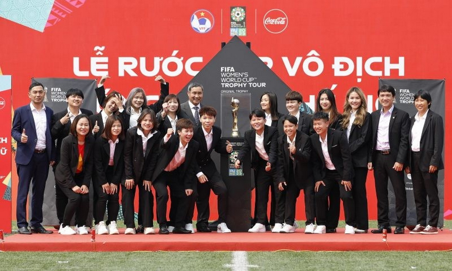 Cúp vàng World Cup nữ đến với Việt Nam