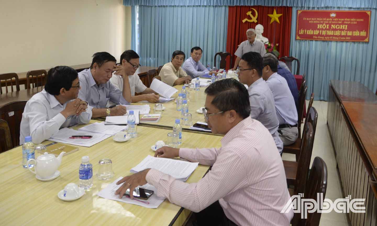 Các chuyên gia góp ý đối với dự thảo Luật Đất đai (sửa đổi)