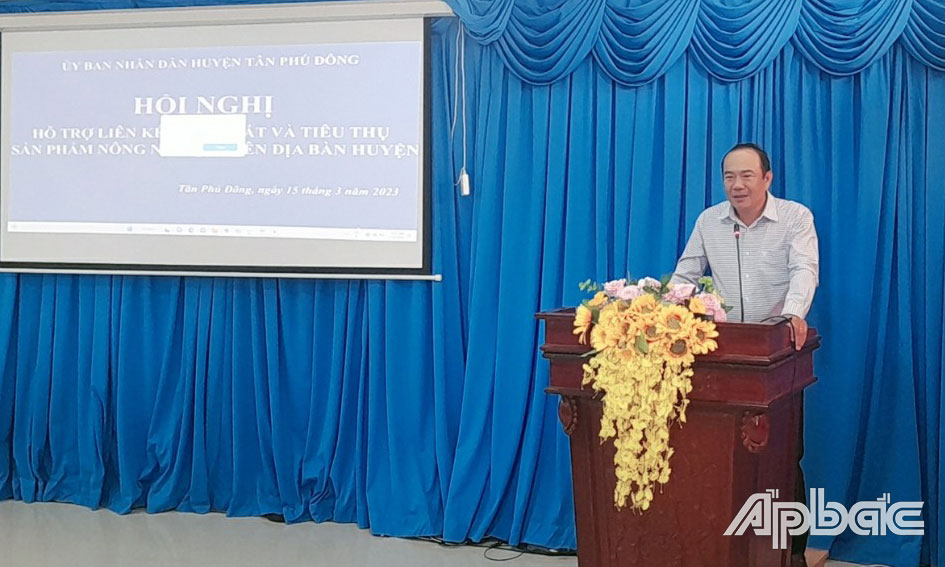 Đồng chí Lê Minh Khánh phát biểu tại hội nghị.