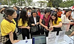 Digital signatures issued for free at Hanoi pedestrian street