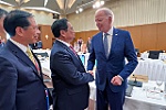 Thủ tướng Phạm Minh Chính gặp Tổng thống Hoa Kỳ Joe Biden tại Hội nghị G7 mở rộng