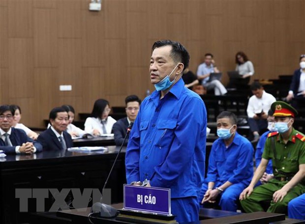 Bị cáo Nguyễn Ngọc Hai, cựu Chủ tịch Ủy ban Nhân dân tỉnh Bình Thuận khai báo trước tòa. (Ảnh: Phạm Kiên/TTXVN)