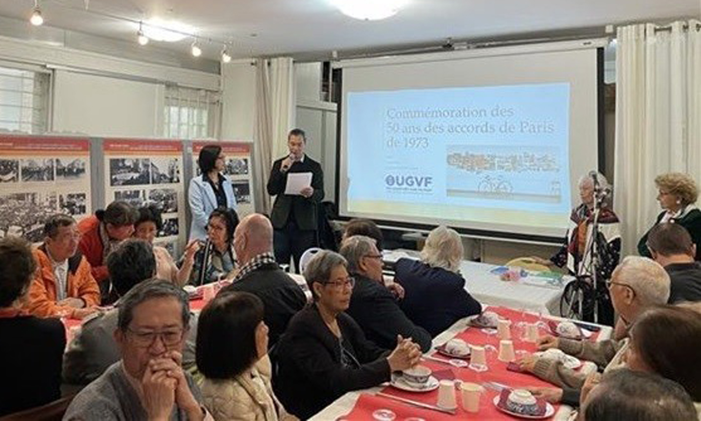 ABO/NDO- The General Union of Vietnamese in France (UGVF) on May 13 held a get-together and a photo exhibition marking the 50th anniversary of the signing of the Paris Agreement on Ending the War and Restoring Peace in Vietnam (Paris Peace Accords) (January 27, 1973).