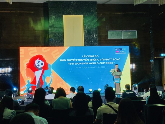 Chủ tịch Liên đoàn bóng đá Việt Nam - ông Trần Quốc Tuấn đã phát biểu trong buổi công bố bản quyền truyền hình giải bóng đá nữ vô địch thế giới tại Việt Nam. Ảnh: MINH MINH