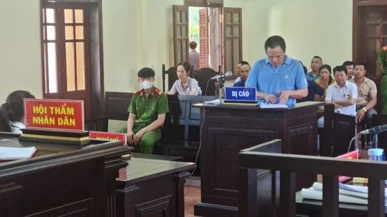 Phiên tòa xét xử Phan Mạnh Chi hôm 25-5.