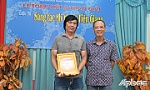 Họa sĩ Lê Duy (Báo Ấp Bắc) đoạt giải Nhất Cuộc thi Sáng tác mỹ thuật tỉnh Tiền Giang năm 2023