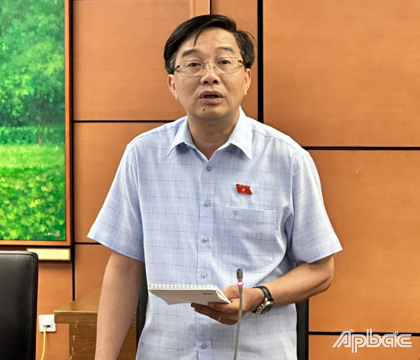 Đại biểu Nguyễn Minh Sơn phát biểu thảo luận