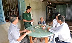 Đại tá Phạm Văn Thanh thăm, tặng quà gia đình chính sách dịp 27-7
