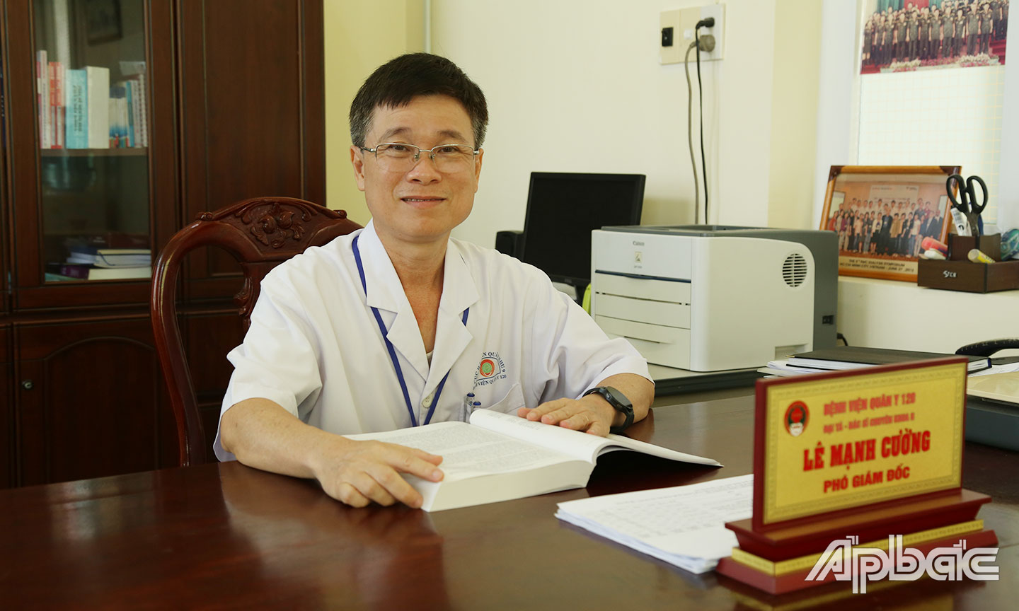 Học tập và làm theo Bác, nêu gương làm tròn trách nhiệm người đứng đầu