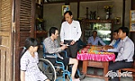 Ban ATGT tỉnh Tiền Giang: Thăm các gia đình có người tử vong do tai nạn giao thông tại huyện Tân Phú Đông