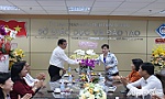 Trưởng Ban Tuyên giáo Tỉnh ủy Tiền Giang thăm, chúc mừng Ngày Nhà giáo Việt Nam