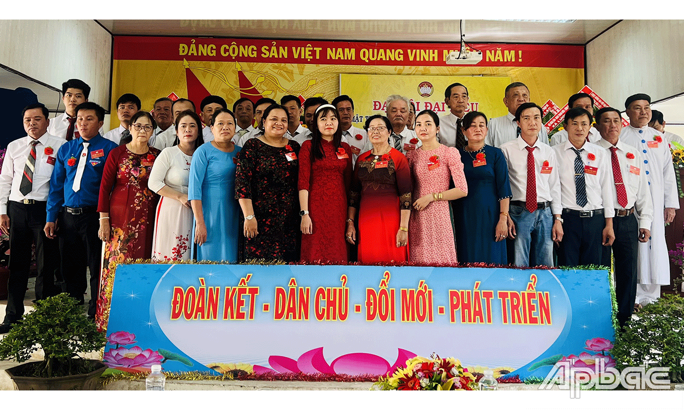  Uỷ ban MTTQ Việt Nam xã Lương Hòa Lạc, lần thứ XIII, nhiệm kỳ 2024 – 2029 ra mắt.