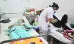 Bộ Y tế vào cuộc vụ nghi ngộ độc thực phẩm khiến 222 người phải nhập viện sau ăn cơm gà ở Nha Trang