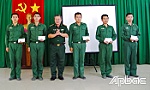 Bộ đội Biên phòng Tiền Giang thăm hỏi, động viên chiến sĩ mới