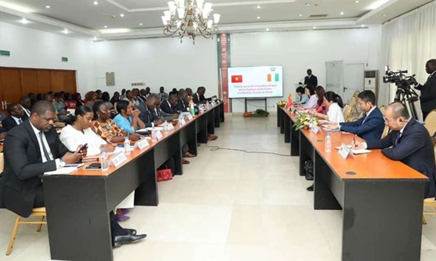 Vietnam promotes cooperation with Côte d'Ivoire
