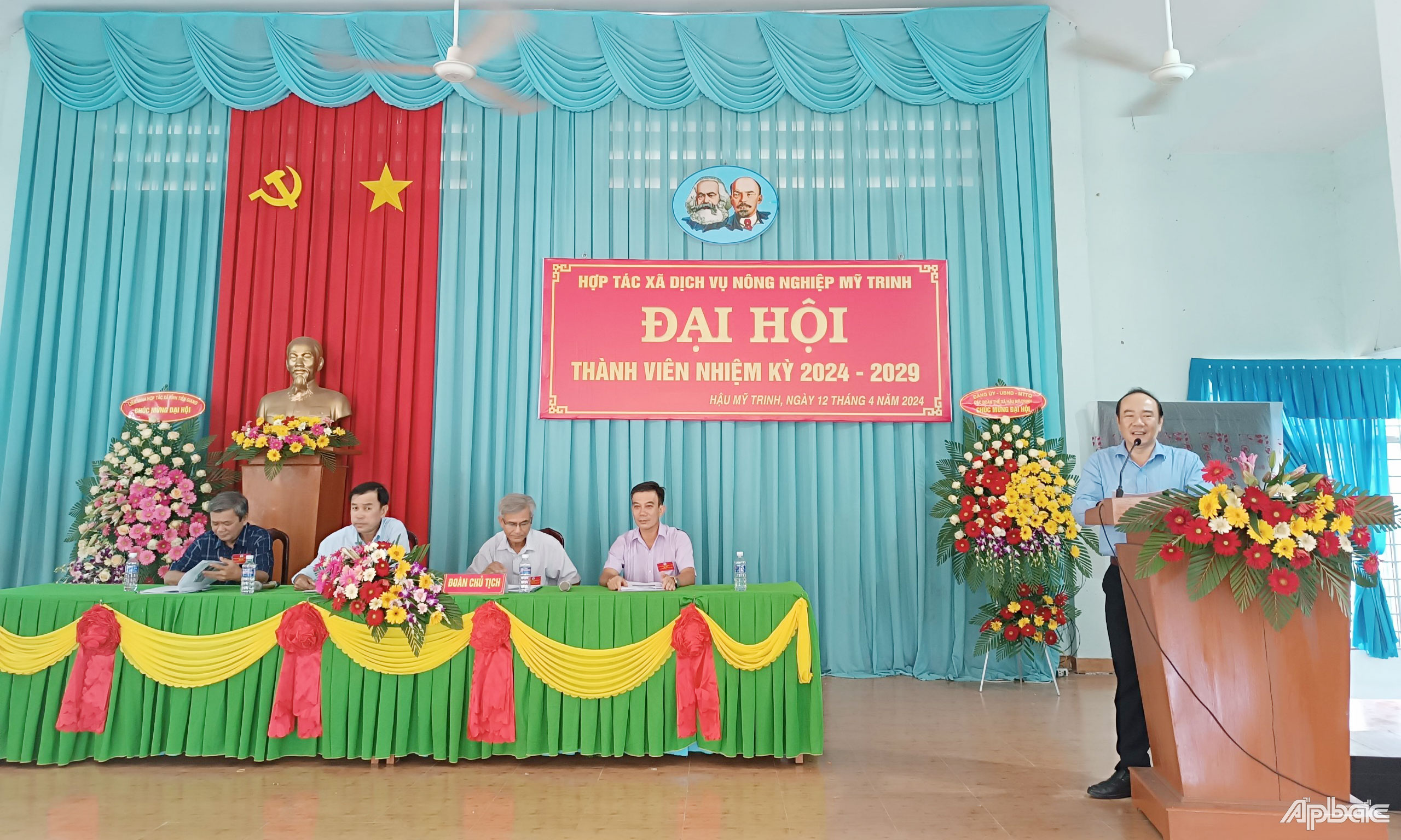 Đồng chí Lê Minh Khánh phát biểu chỉ đạo tại đại hội.