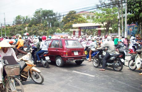 rường Tiểu học thị trấn Chợ Gạo.