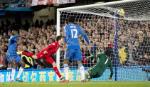 Chelsea - Liverpool: Quy luật của quả bóng lăn