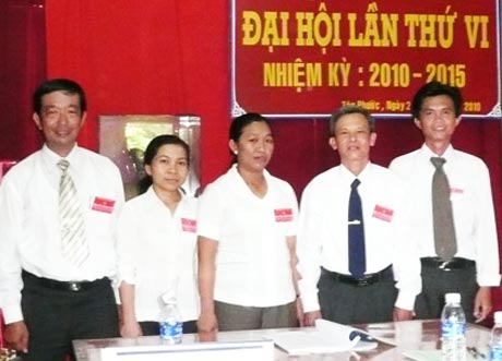 Đại hội Chi bộ Ban Tuyên giáo Huyện ủy Tân Phước nhiệm kỳ 2010-2015.