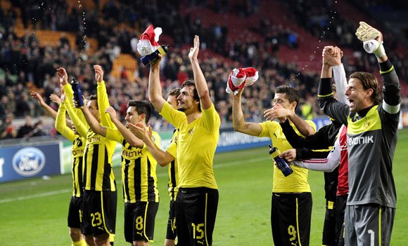 Dortmund bất ngờ đứng đầu bảng tử thần sau 5 vòng đấu 