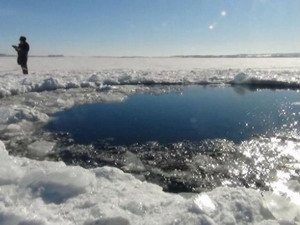 NASA nghiên cứu phát triển hệ thống báo động Thiên thạch va vào Mặt đất (ATLAS), có khả năng phát hiện vật thể nhỏ trong không gian. 