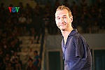 Nick Vujicic chia sẻ ước mơ với trẻ em khuyết tật